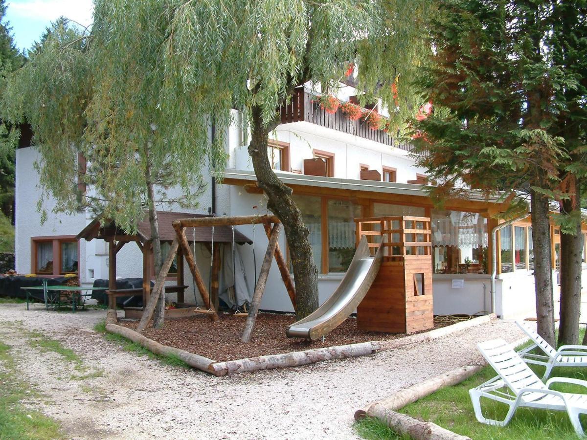 Laugen Cafe, Pizza, B&B San Felice  Экстерьер фото
