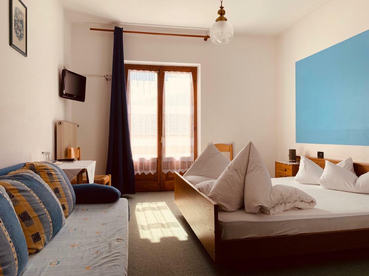 Laugen Cafe, Pizza, B&B San Felice  Экстерьер фото